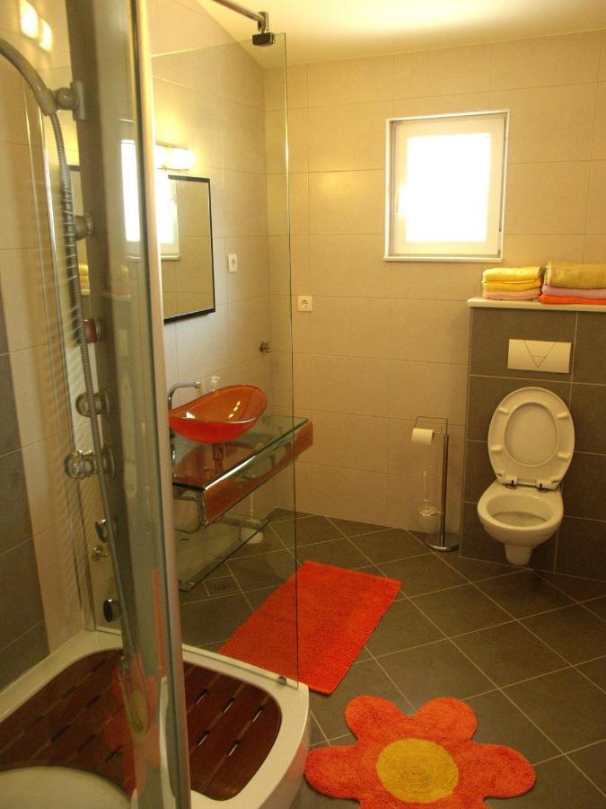 House Merlin Baska Voda Exterior photo